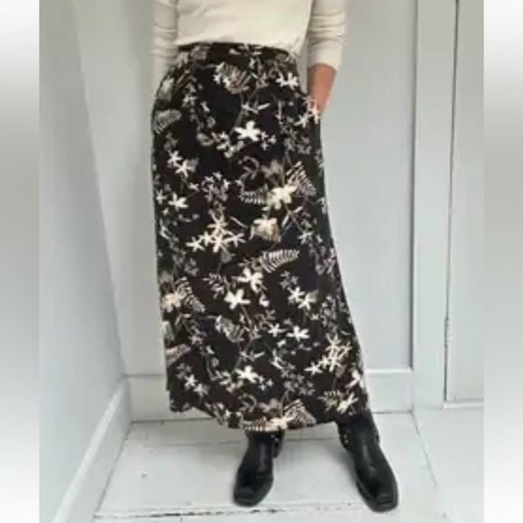 Orvis Dresses & Skirts - Vintage Orvis‎ Floral Woodland Floral Print Linen Blend Black Cream Size 20 NWT
